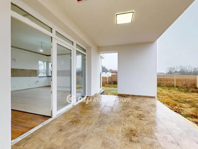 Eladó ház Levelek 102 nm