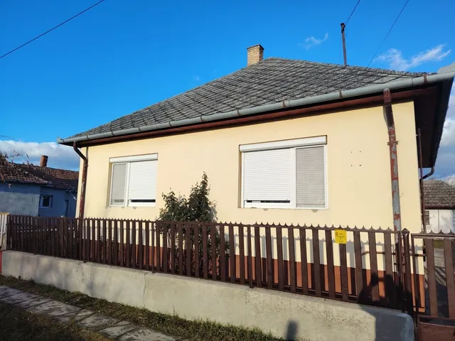 Eladó ház Fehérgyarmat 91 nm