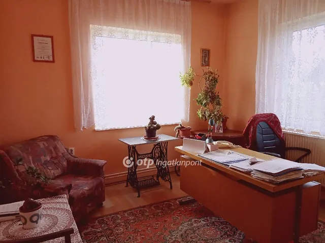 Eladó kereskedelmi és ipari ingatlan Fehérgyarmat 637 nm