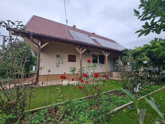 Eladó ház Kálmánháza 137 nm