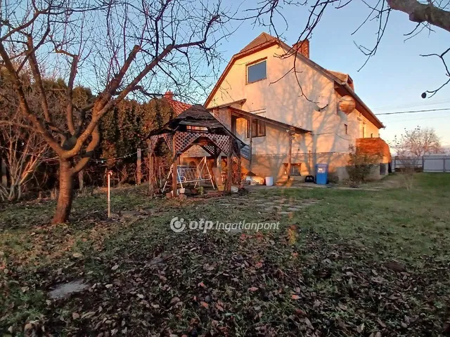 Eladó ház Döge 100 nm