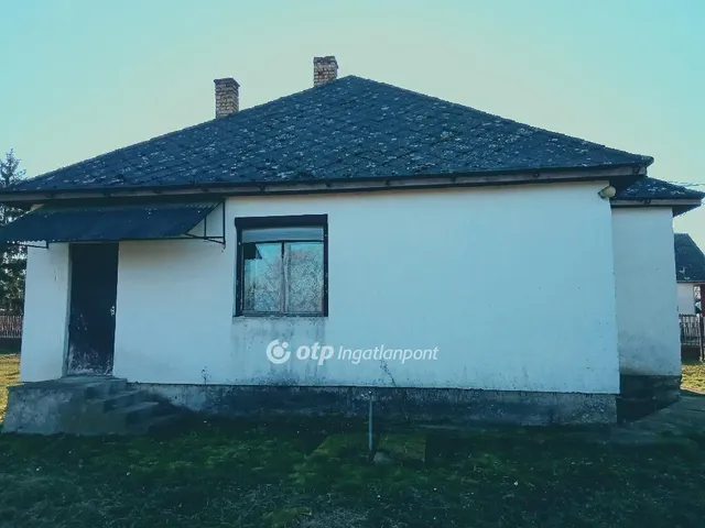 Eladó ház Kisszekeres 72 nm