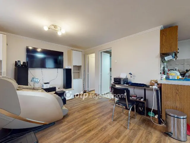 Eladó üdülő és hétvégi ház Levelek 48 nm