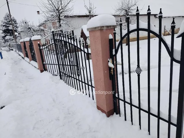 Eladó ház Kölcse 56 nm