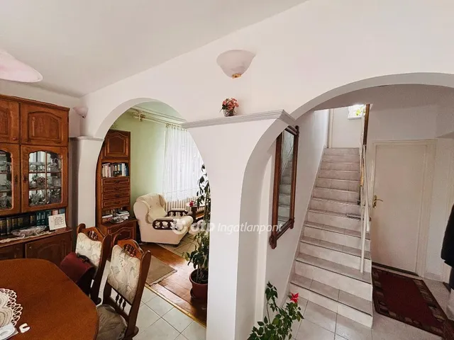 Eladó ház Tiszavasvári 173 nm