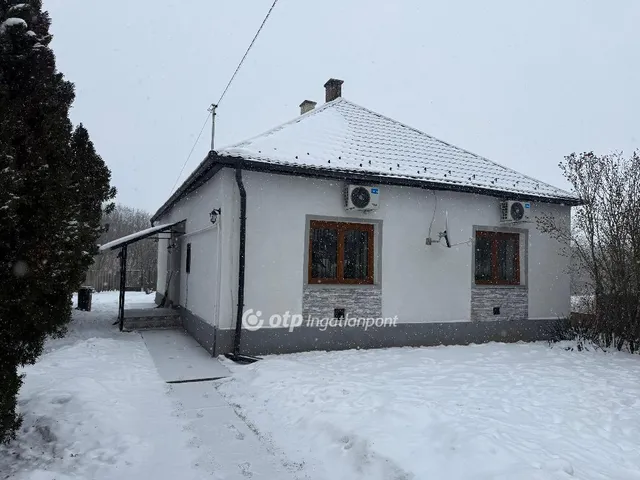 Eladó ház Dombrád 100 nm