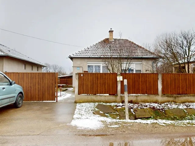 Eladó ház Nyírtelek, Dózsaszőlő 72 nm