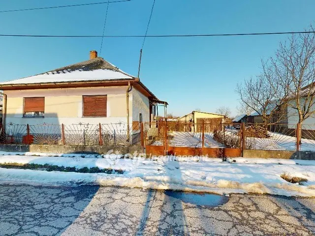 Eladó ház Fehérgyarmat 79 nm
