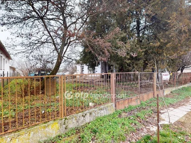 Eladó ház Tiszavasvári 70 nm