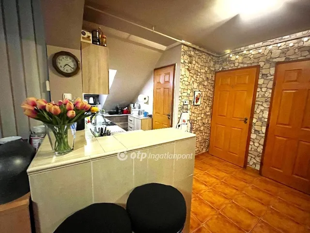 Eladó lakás Nyíregyháza, Érkert 42 nm