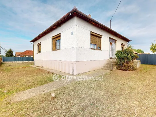 Eladó ház Kálmánháza 114 nm
