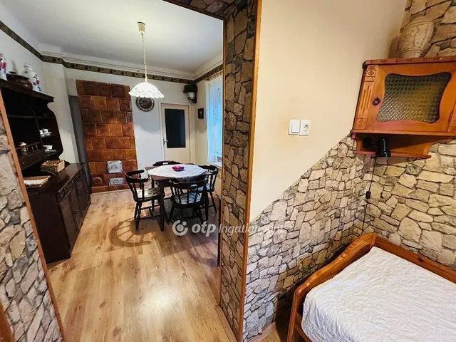 Eladó ház Tiszabercel 85 nm