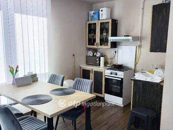 Eladó lakás Tiszavasvári 59 nm