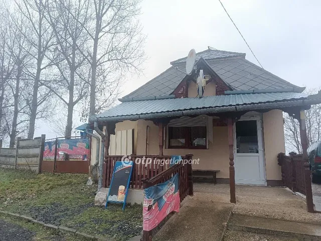 Eladó kereskedelmi és ipari ingatlan Gyulaháza 40 nm