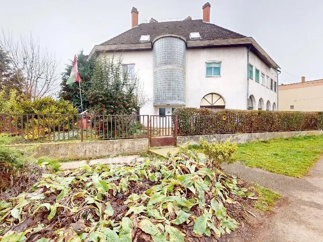 Eladó lakás Tiszavasvári 115 nm