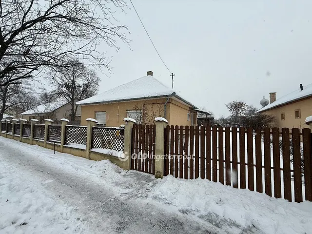 Eladó ház Baktalórántháza 69 nm