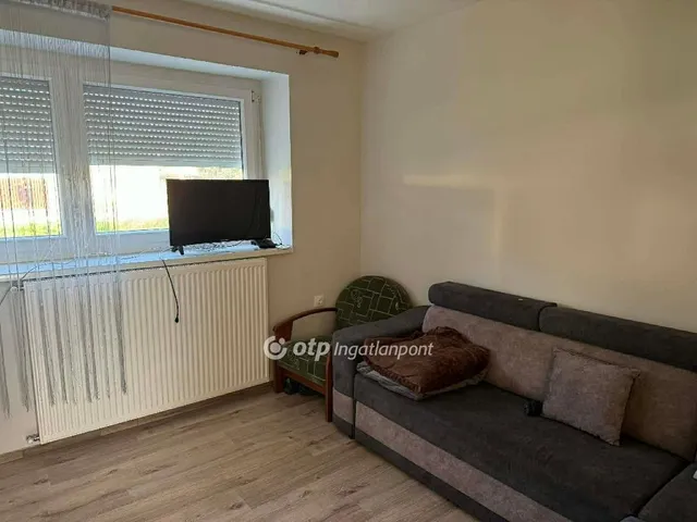 Eladó ház Polgár 67 nm