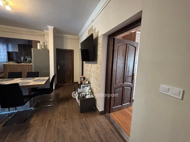 Eladó ház Téglás 87 nm