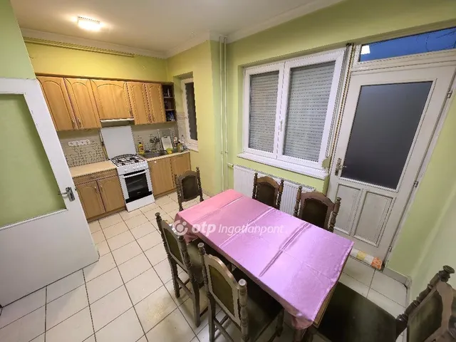 Eladó lakás Hajdúböszörmény 86 nm