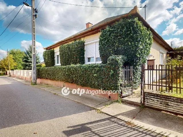 Eladó ház Balkány 80 nm