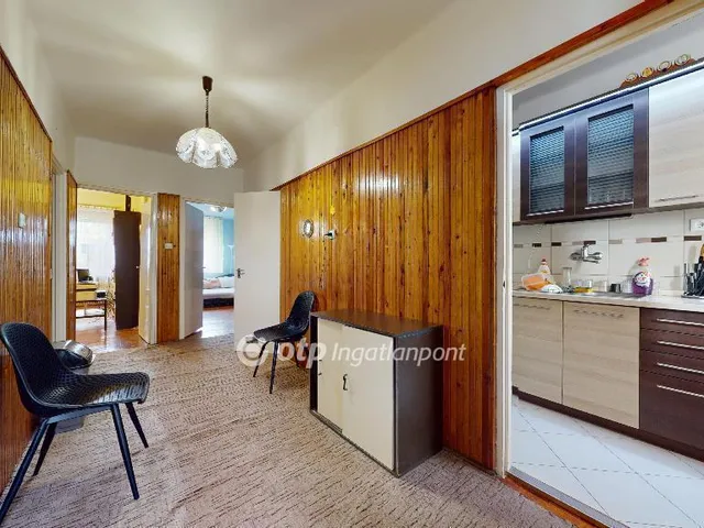 Eladó lakás Tiszavasvári 68 nm