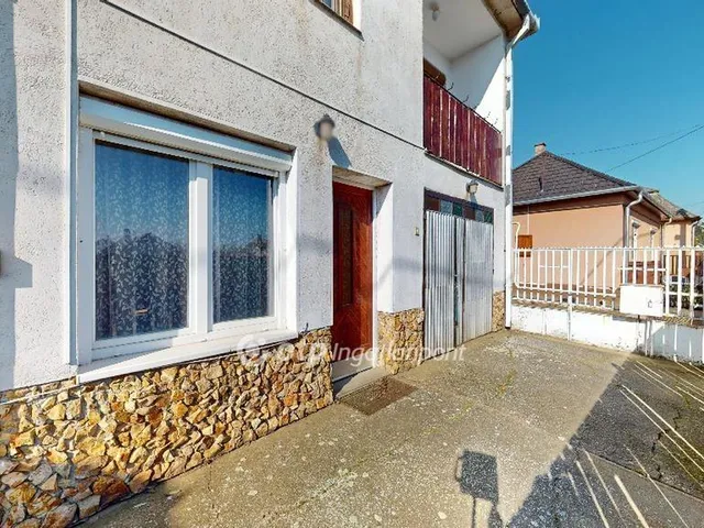 Eladó ház Gégény 164 nm