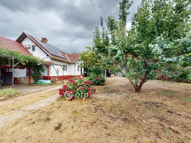 Eladó ház Kálmánháza 151 nm