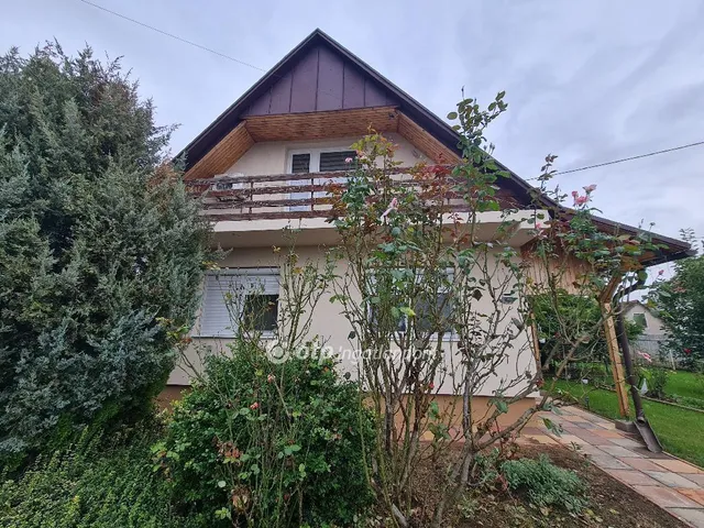 Eladó ház Kálmánháza 137 nm