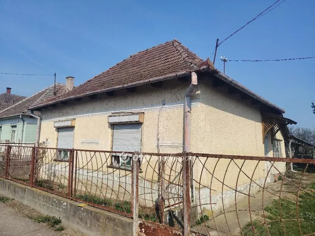 Eladó ház Kérsemjén 104 nm