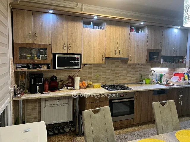 Eladó lakás Záhony 71 nm