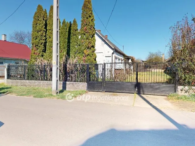 Eladó ház Vaja 105 nm