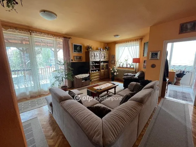 Eladó ház Nyíregyháza 190 nm