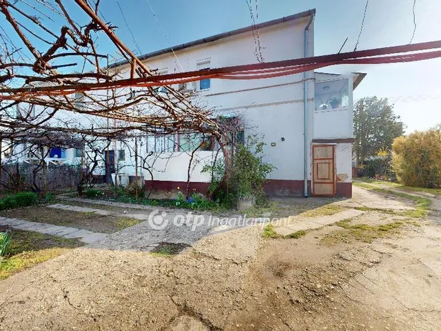 Eladó lakás Nyíregyháza 105 nm