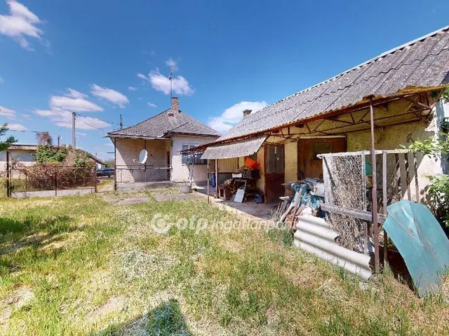 Eladó ház Kölcse 97 nm