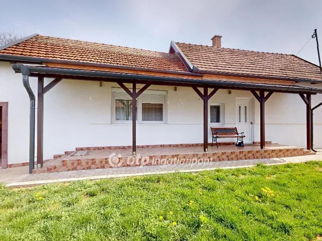Eladó ház Szamosszeg 60 nm