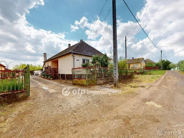 Eladó ház Gávavencsellő 110 nm