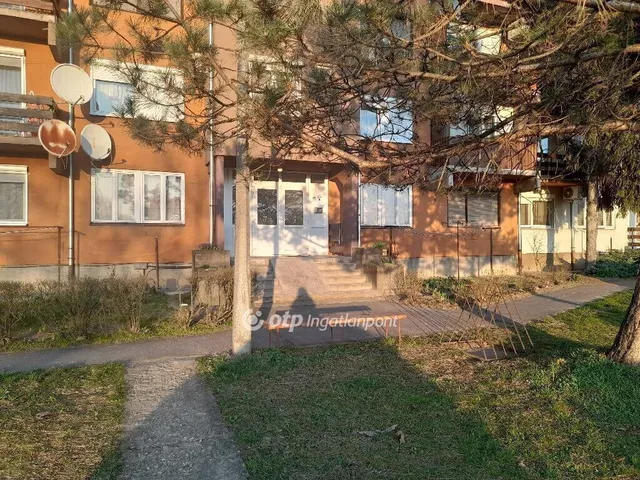 Eladó lakás Záhony 71 nm