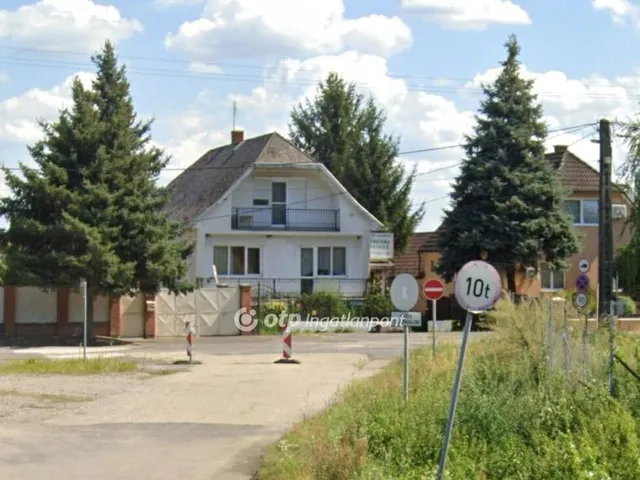 Eladó ház Záhony 145 nm