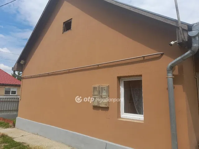 Eladó ház Tiszaszentmárton 81 nm