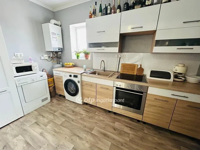 Eladó ház Gávavencsellő 70 nm