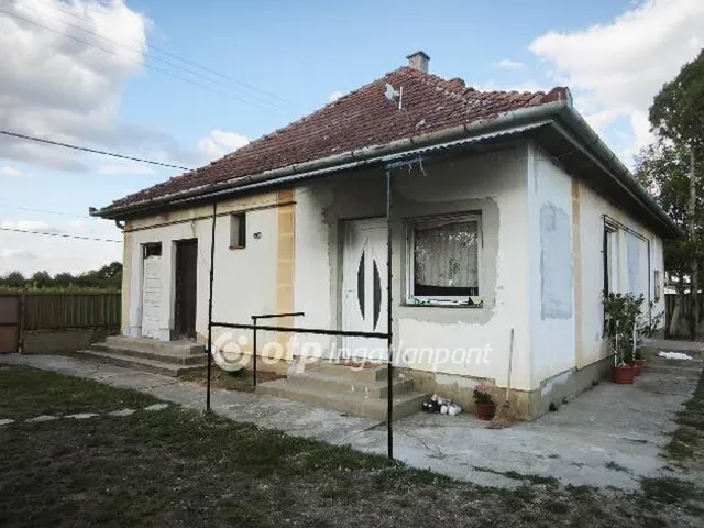 Eladó ház Nyírkáta 100 nm