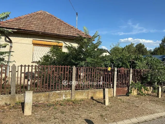 Eladó ház Nagykálló 80 nm
