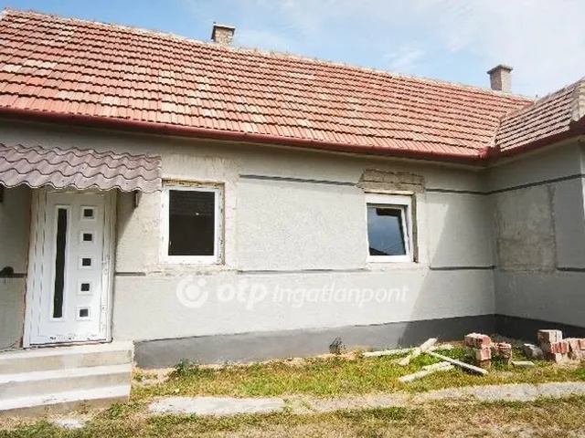 Eladó ház Nyírkarász 60 nm