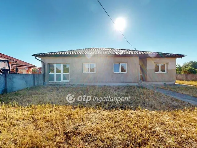 Eladó ház Dombrád 126 nm
