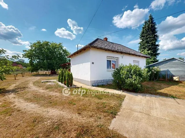Eladó ház Vaja 120 nm