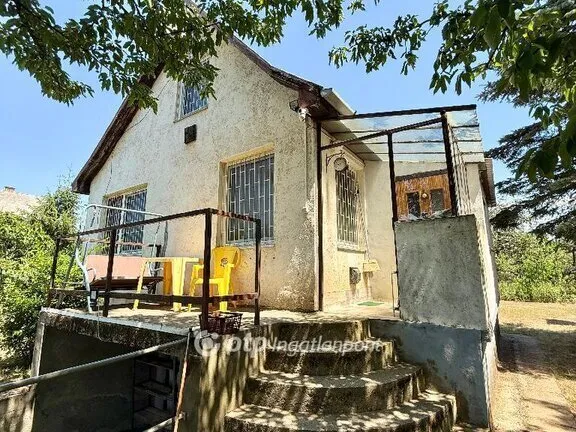 Eladó nyaraló Nyíregyháza 50 nm