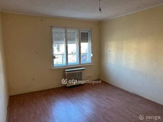 Eladó ház Kántorjánosi 105 nm