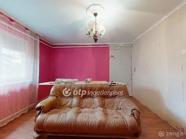 Eladó ház Gávavencsellő 90 nm