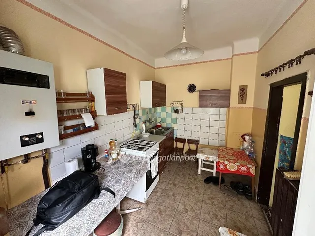 Eladó ház Apagy 98 nm