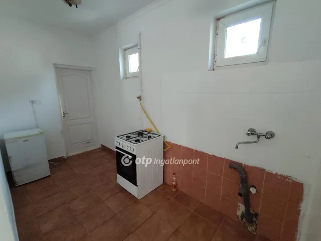Eladó ház Téglás 80 nm